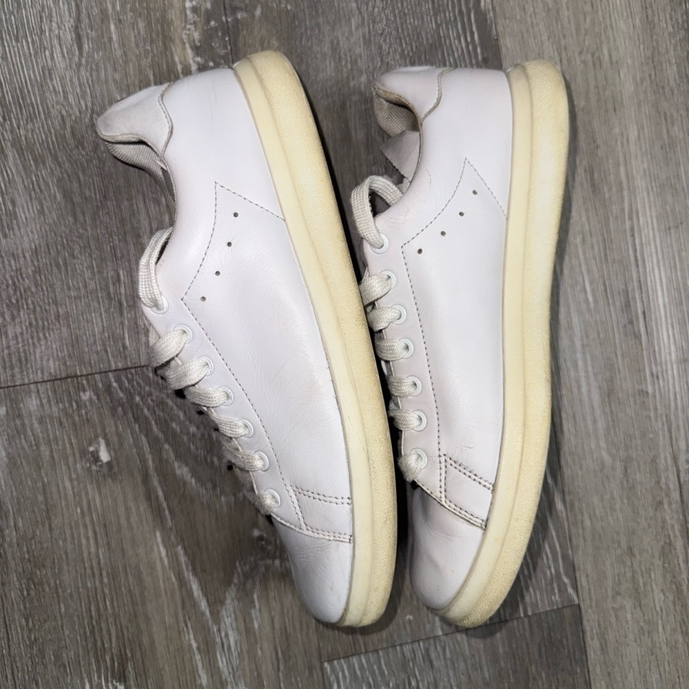 Tory Burch HOWELL COURT SNEAKER size 8.5 - Picture 10 of 15